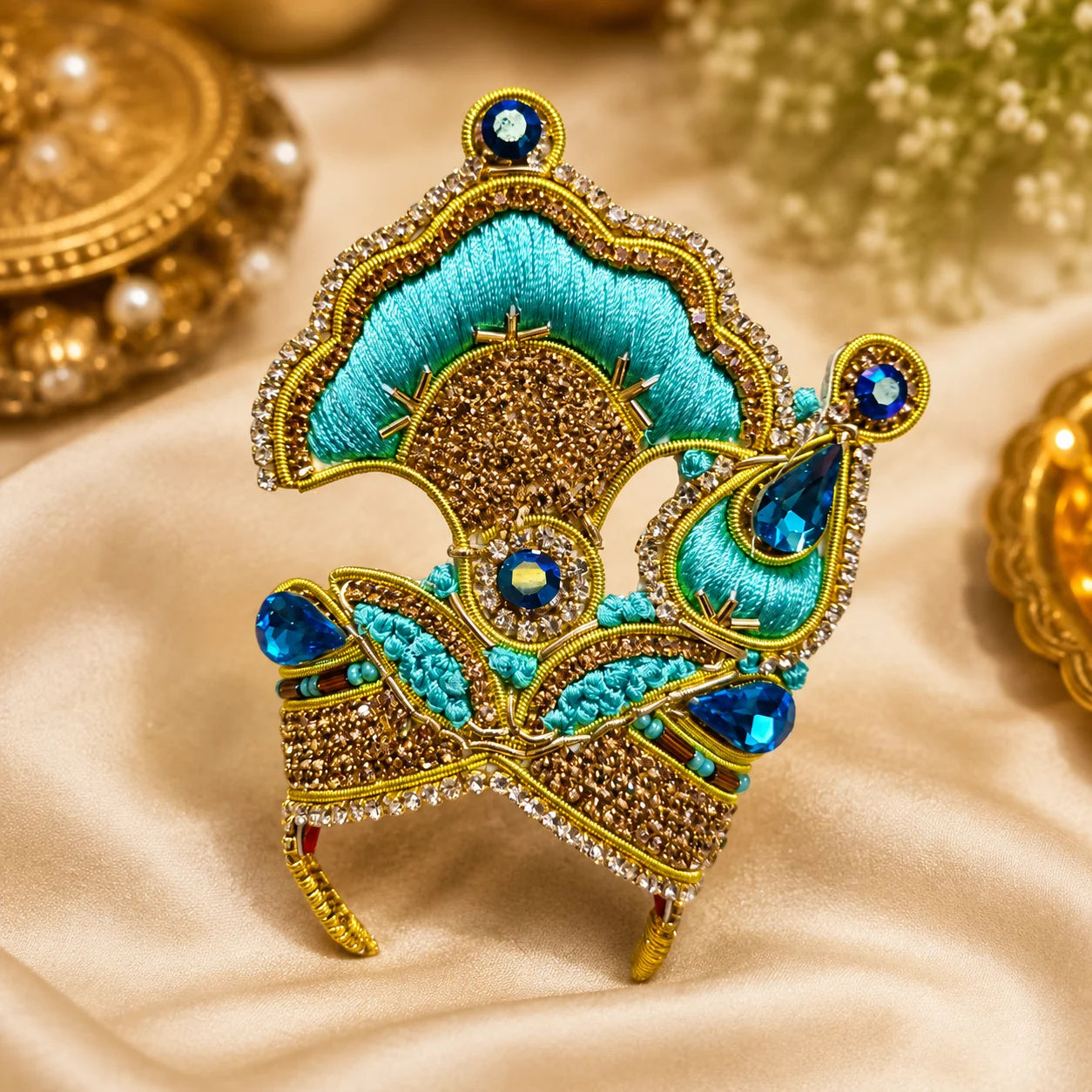 Vrindavan Neelkamal Zari Mukut for Laddu Gopal Ji