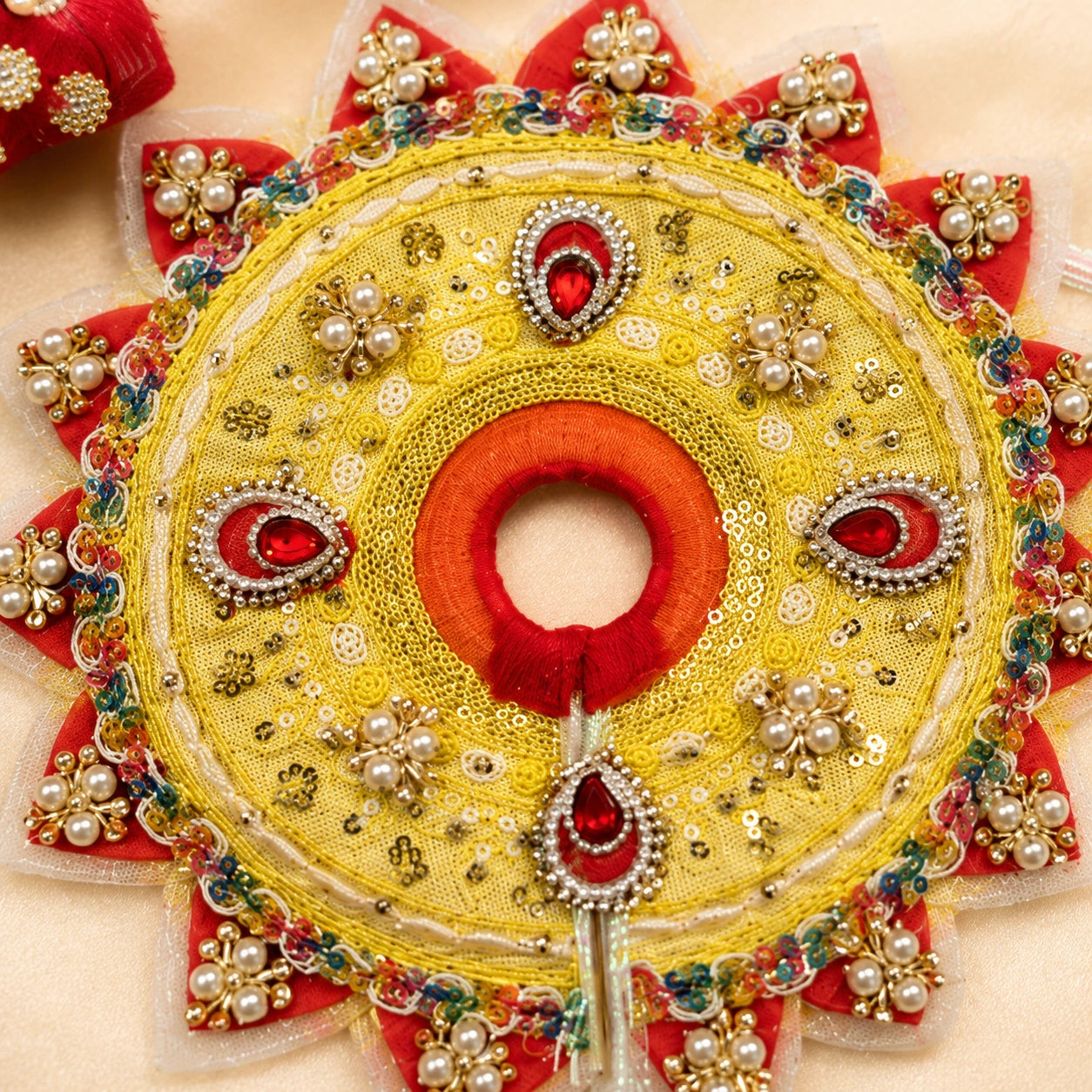 Shri Braj Kamal Madhuri Shringar Poshak Set- Yellow