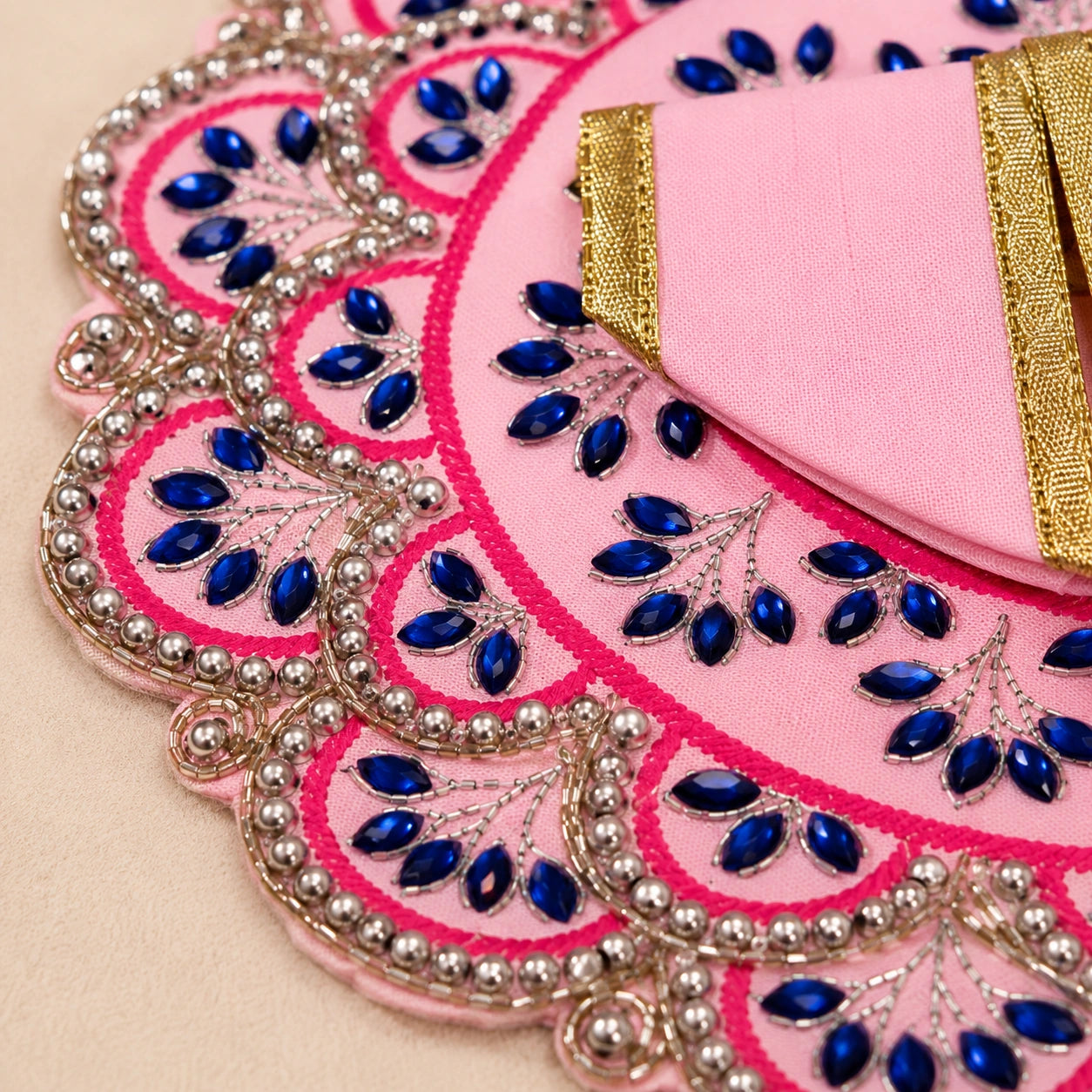 Braj Rajsi Neel Pushpa Poshak - PINK