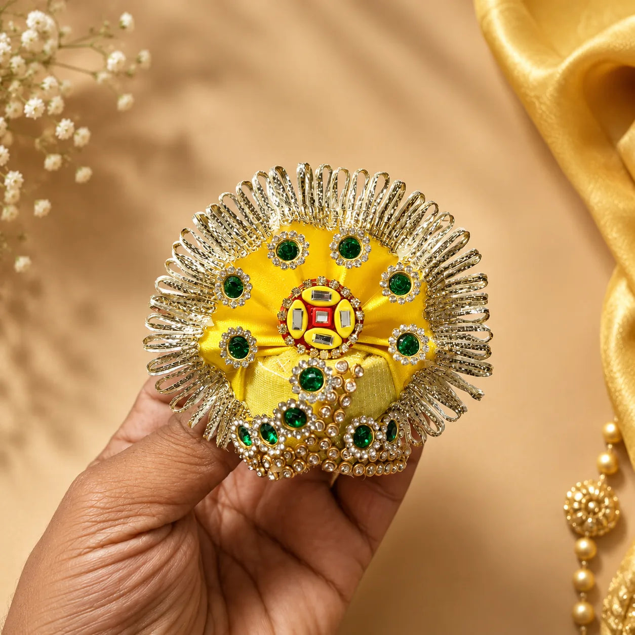 shri braj kanak rang shringar poshak