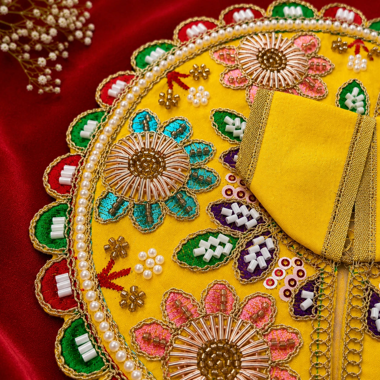 Shri Vrinda Kusum Poshaak - YELLOW