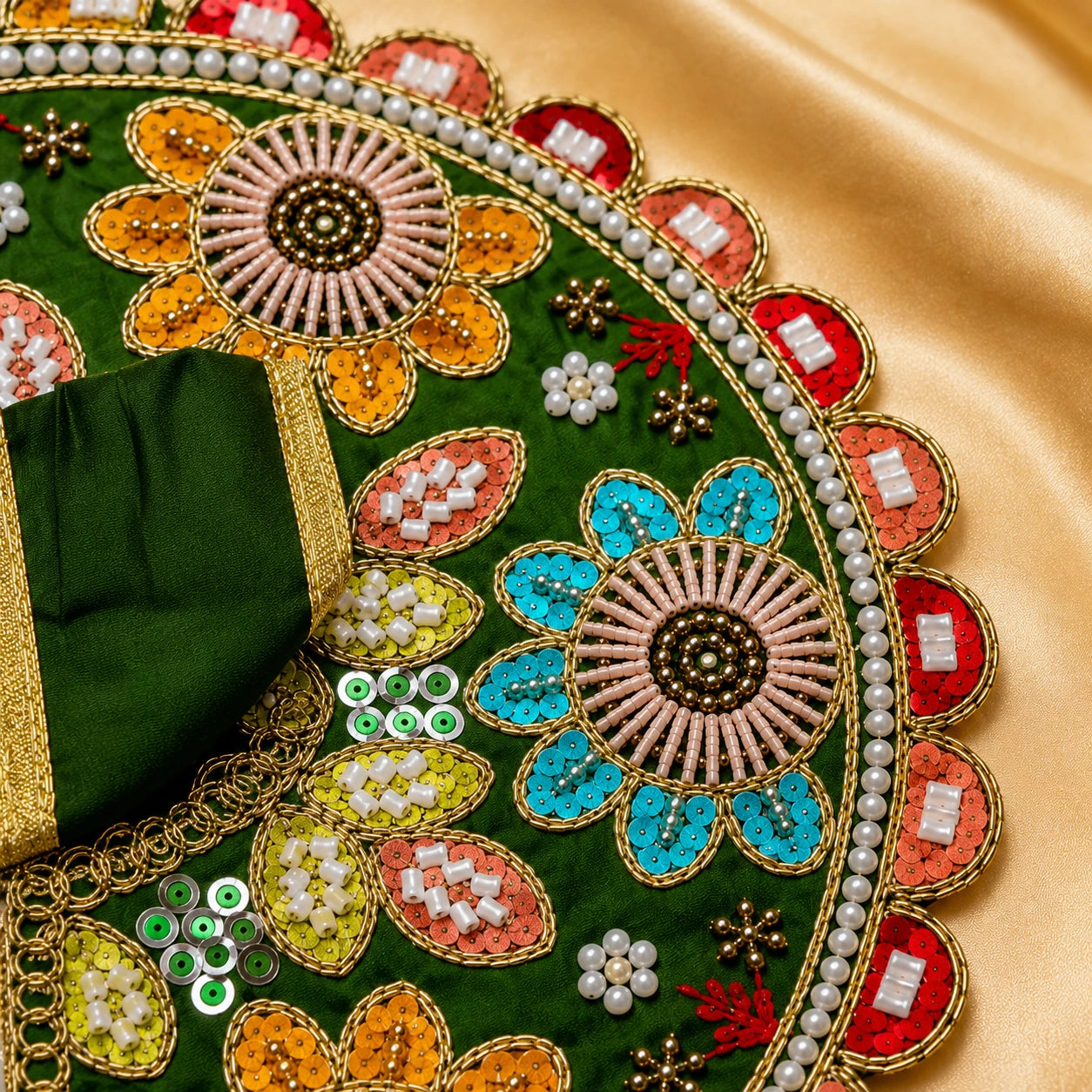 Shri Vrinda Kusum Poshaak - Green