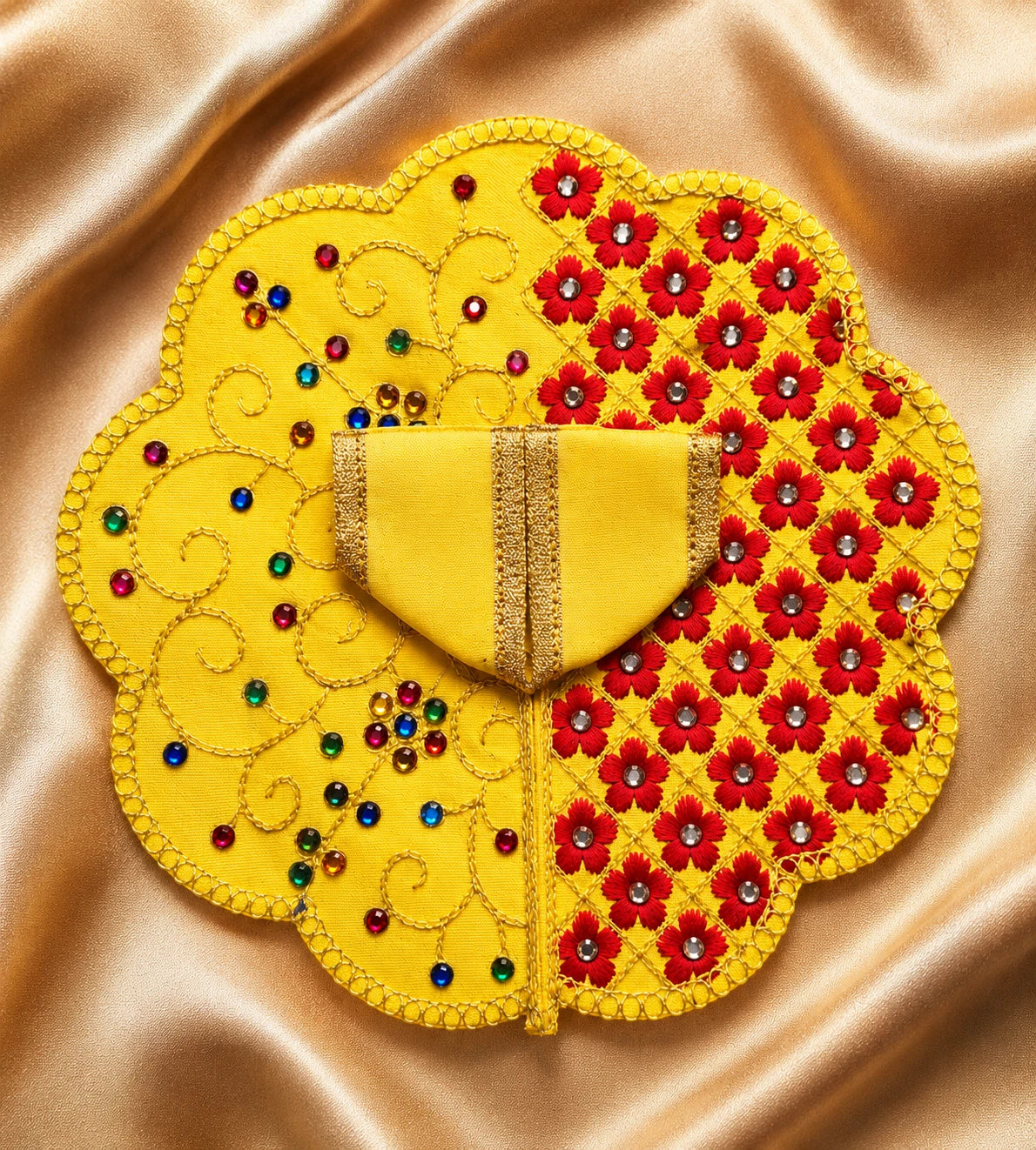 Shri Braj Pushp Vilas Poshak - YELLOW