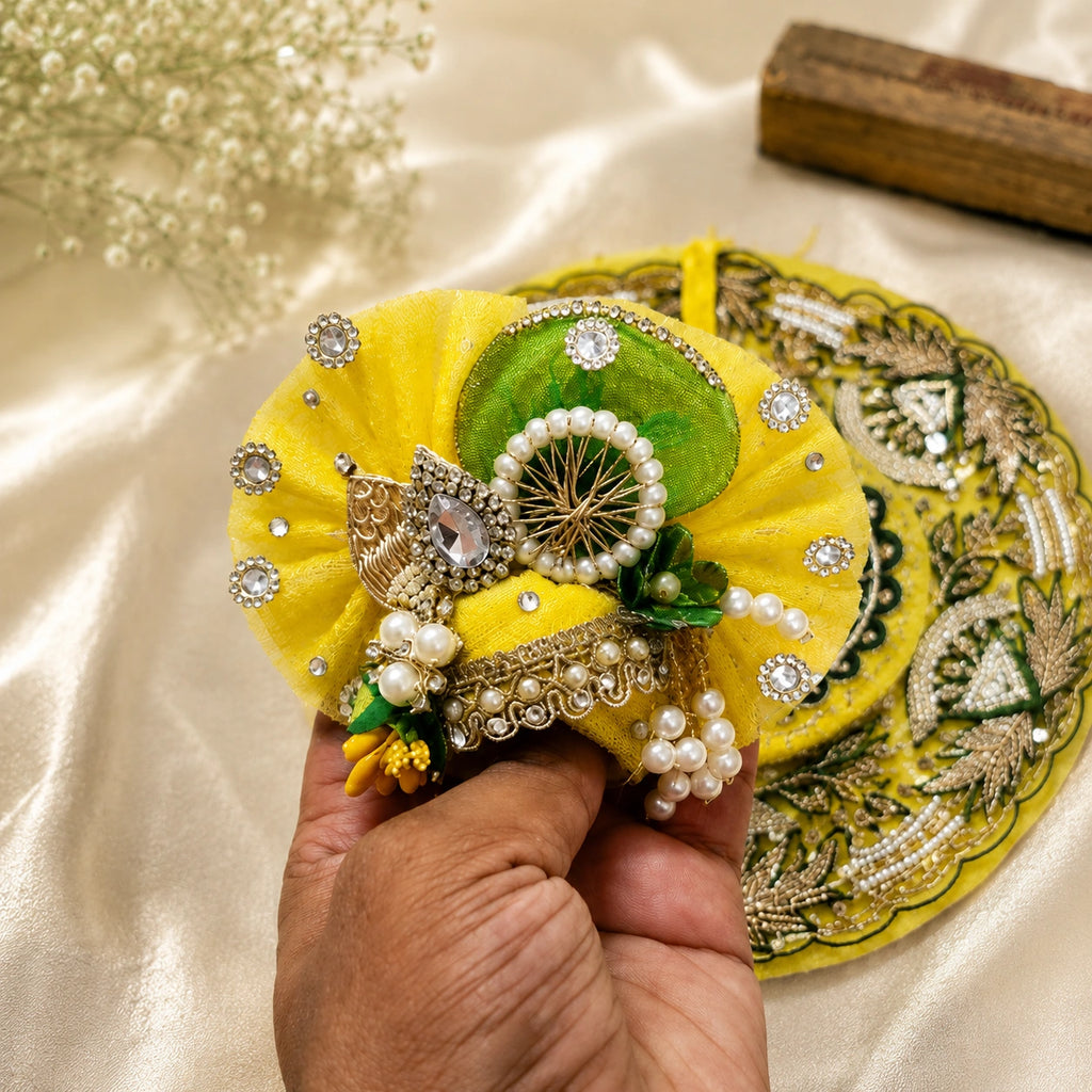 Shri Braj Peetambar Jadi Poshak 💛🌿